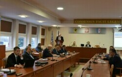 Zdjęcie do 27 lutego odbyła się LXVII  Sesja Rady Powiatu...