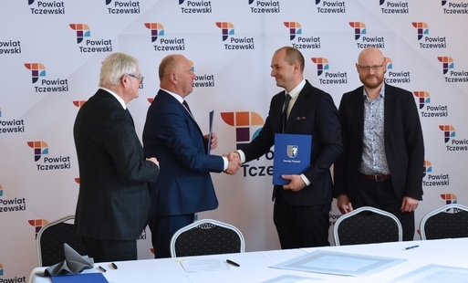 Zdjęcie do Umowa na wykonanie rob&oacute;t budowlanych związanych z częściową realizacyją zadania inwestycyjnego "Przebudowa Mostu Tczewskiego - etap II" podpisana