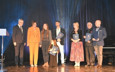 Zdjęcie do Starosta nagrodził sportowc&oacute;w i działaczy kultury